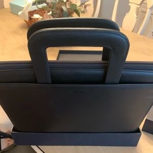 TUMI double handle portfolio.  Gently used.